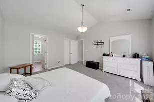 2604 Cochrane Dr, Charlotte, NC 28269 - Photo 20