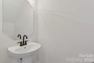 5227 Swearngan Road, Charlotte, NC 28216 - Photo 8