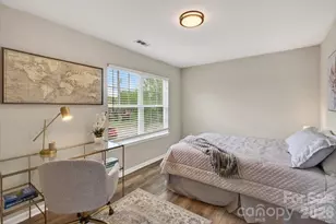 5227 Swearngan Rd, Charlotte, NC 28216 - Photo 14