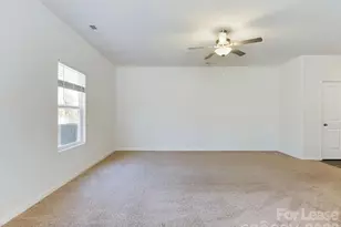 6217 Ahoskie Dr, Charlotte, NC 28215 - Photo 8