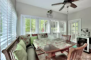 4601 Nobility Ct, Charlotte, NC 28269 - Photo 10