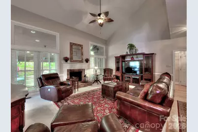 4601 Nobility Court #16, Charlotte, NC 28269 - Photo 4