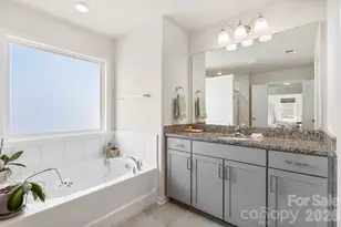 23 Thornberry Rd, Hendersonville, NC 28792 - Photo 28