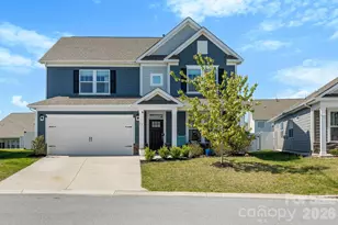 23 Thornberry Rd, Hendersonville, NC 28792 - Photo 1