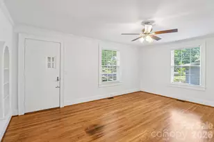 235 N 6th St, Albemarle, NC 28001 - Photo 6