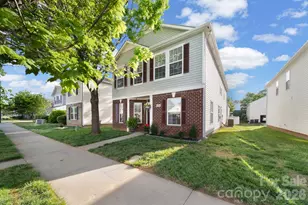 711 Skywatch Ln, Monroe, NC 28112 - Photo 4