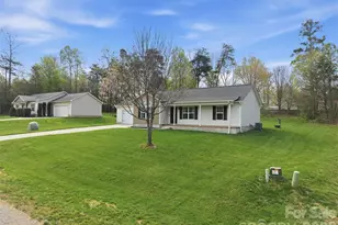 217 Winding Cedar Dr, Statesville, NC 28677 - Photo 6