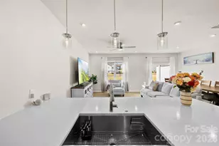 2312 Endeavor Run, Charlotte, NC 28269 - Photo 10