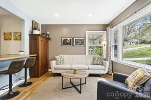 88 Ivanhoe Ave, Asheville, NC 28806 - Photo 6
