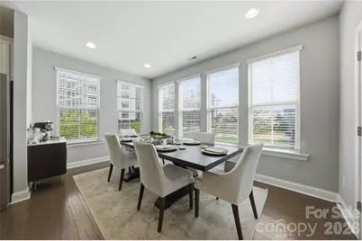 1105 Towns Hill Way, Charlotte, NC 28209 - Photo 14