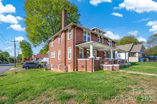 328-330 3rd Ave SE, Hickory, NC 28602 - Photo 4