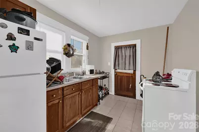 328-330 3rd Avenue SE, Hickory, NC 28602 - Photo 26