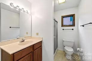 204 Woodfield Dr, Asheville, NC 28803 - Photo 20