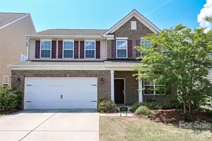 16059 Harbor Hill Dr, Charlotte, NC 28273 - Photo 2