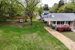 307 W Washington Ave, Bessemer City, NC 28016 - Photo 14