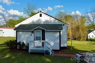 405 S 12th St, Bessemer City, NC 28016 - Photo 34