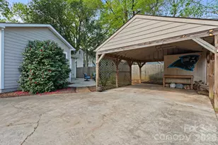 1521 Winston Dr, Charlotte, NC 28205 - Photo 16