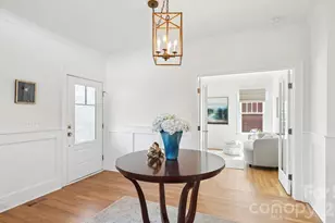 2232 Commonwealth Ave, Charlotte, NC 28205 - Photo 12