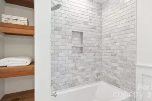 2232 Commonwealth Ave, Charlotte, NC 28205 - Photo 16