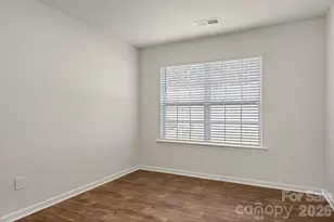 1331 Mifflin Ln, Dallas, NC 28034 - Photo 6