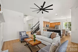 17747 N Shore Cir, Cornelius, NC 28031 - Photo 4