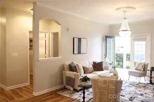 700 Vista Lake Dr, Candler, NC 28715 - Photo 6