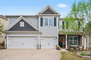 850 Coralbell Way, Fort Mill, SC 29708 - Photo 2