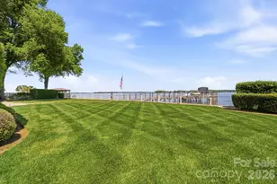 21217 Island Forest Dr, Cornelius, NC 28031 - Photo 8