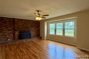 6257 W Nc 10 Hwy, Hickory, NC 28602 - Photo 32