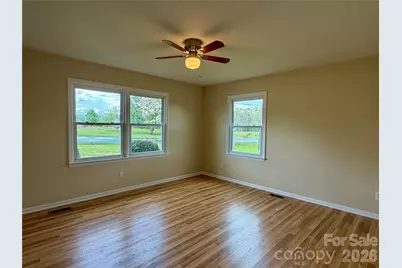 6257 W Nc 10 Highway, Hickory, NC 28602 - Photo 26