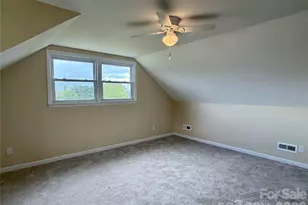 6257 W Nc 10 Hwy, Hickory, NC 28602 - Photo 44