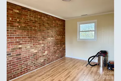 6257 W Nc 10 Highway, Hickory, NC 28602 - Photo 10