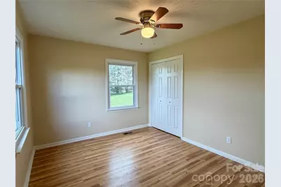 6257 W Nc 10 Highway, Hickory, NC 28602 - Photo 30