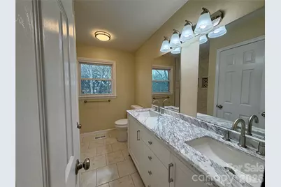 6257 W Nc 10 Highway, Hickory, NC 28602 - Photo 22