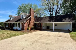 6257 W Nc 10 Hwy, Hickory, NC 28602 - Photo 1
