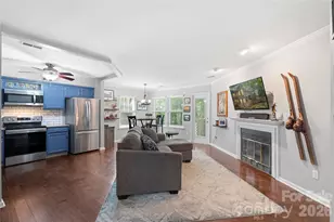 6038 Gray Gate Ln, Charlotte, NC 28210 - Photo 10