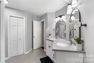 6038 Gray Gate Ln, Charlotte, NC 28210 - Photo 26