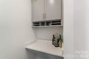 2004 Blewett Dr, Charlotte, NC 28269 - Photo 16