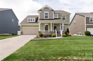 8763 Gladden Hill Ln, Fort Mill, SC 29715 - Photo 2
