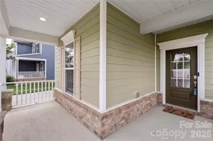 8763 Gladden Hill Ln, Fort Mill, SC 29715 - Photo 4