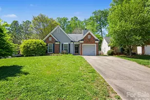 9214 Rotherham Ln, Charlotte, NC 28216 - Photo 1