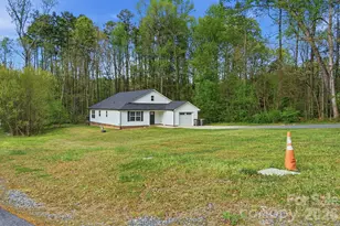 4242 Burgin St, Kannapolis, NC 28081 - Photo 2