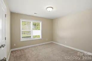 64 Hawthorne St SW, Concord, NC 28027 - Photo 10