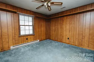 205 Bond St, Marion, NC 28752 - Photo 34