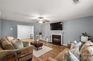 1604 Flagsworth Rd, Clover, SC 29710 - Photo 6