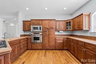 196 Blackbird Ln, Tryon, NC 28782 - Photo 14
