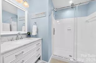 18633 Harborside Dr, Cornelius, NC 28031 - Photo 16