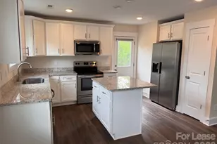 516 Beacon St, Gastonia, NC 28054 - Photo 4