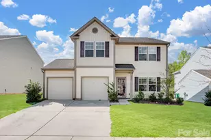 4225 Stockbrook Dr, Charlotte, NC 28215 - Photo 1