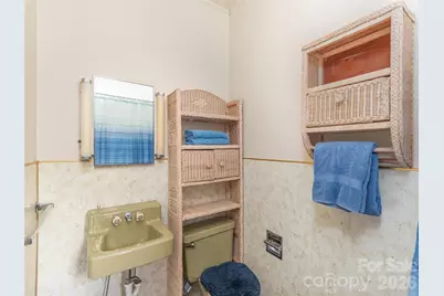 169 N Serpentine Avenue, Hot Springs, NC 28743 - Photo 34